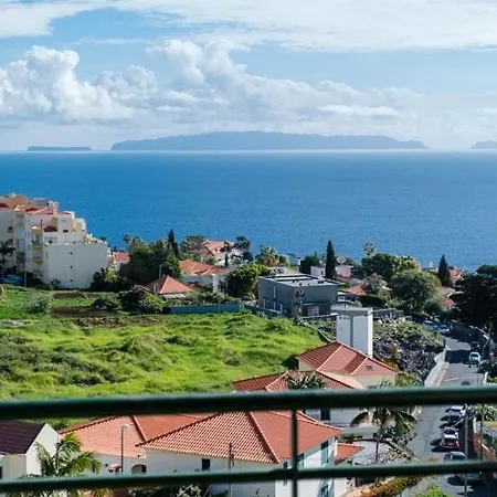 Vista Mar - Modern Sea Views In De Baixo Canico (Madeira)